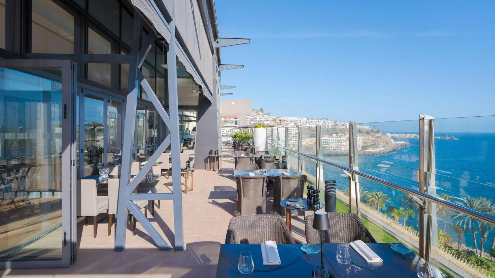 Hotel Radisson Blu Resort Gran Canaria La Playa de Arguineguin
