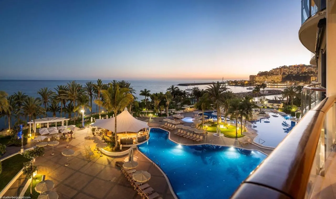 Hotel Radisson Blu Resort Gran Canaria La Playa de Arguineguin